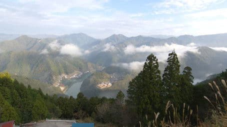 Totsukawa: Autumn in a Hidden Village