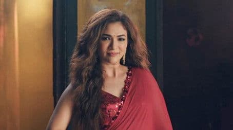 Lata Saves Kairi's Life