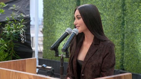 She Is So Elle Woods