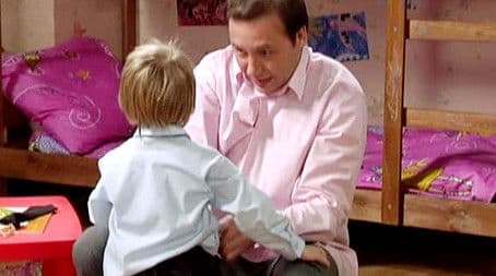 Season 8 :  Voroniny Season 8 Episode 4