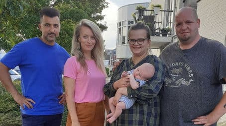 Sharona and Anna van den Breemer & Özcan Akyol