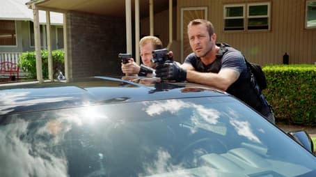 He Kaha Luʻu Ke Ala, Mai Hoʻokolo Aku (The Trail Leads to a Diving Place, Do Not Follow After)