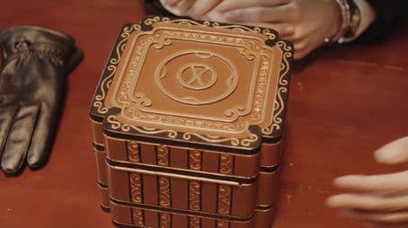 Wu Xie Falls Ill; Li Cu Saves the Group