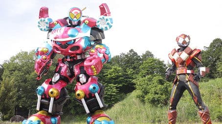 An Extra Large Serving! Candy Artillery!