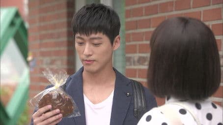 Don’t stay close to other guys