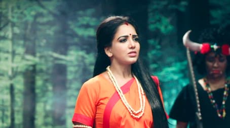 Nandini, Chinnathambi on Stage!