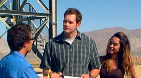 UFO Crash Landing / Graveyard Ghost