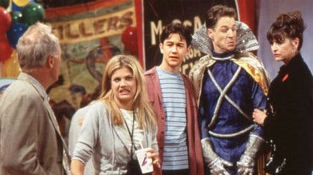 Dr. Solomon's Traveling Alien Show