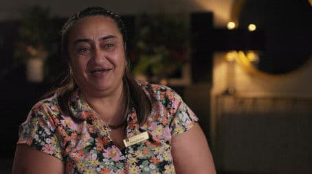 Connections between people cannot be severed, whereas those of a canoe-rope can