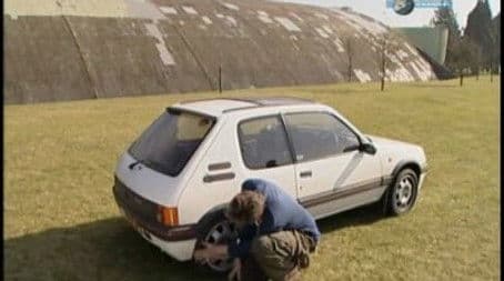 Peugeot 205 GTi 1.9 (Part 1)