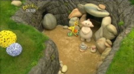 The Tombliboos' Tower of Five