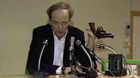 Episode 3: Longing for stories