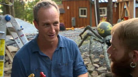 264 Sq. Ft. Honeymoon Suite