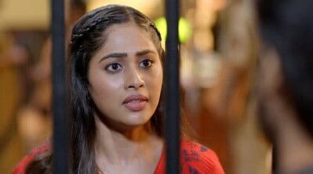 Rashi Confronts Chirag