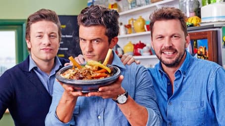 Orlando Bloom, Asian Parcels and the Sausage