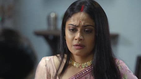 Mansi becomes concerned