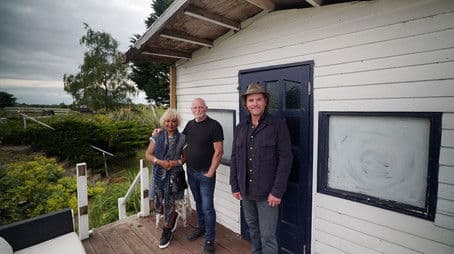 Danielle and Frank's Float Room