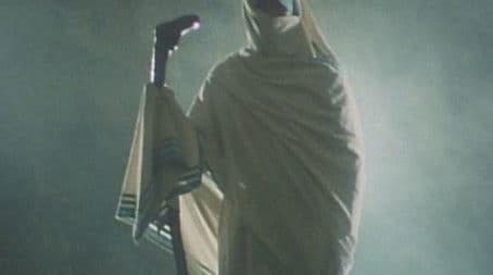 The Hair-Raising Spirit is the Guide to the Ghost World