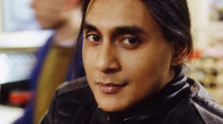 The Bi Who Came In From The Cold