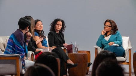 Jeanine Cummins: American Dirt (1)