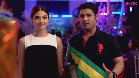 Rajni Defeats Charlie