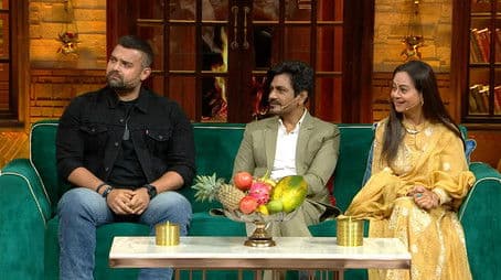 Jogira Sara Ra Ra With Kapil And Team