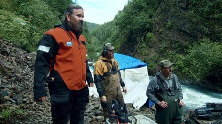 Dustin to the Rescue