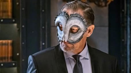 Heroes Rise: These Delicate and Dark Obsessions