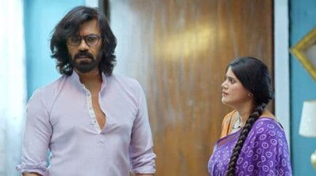 Pushpa Helps Rajveer Heal