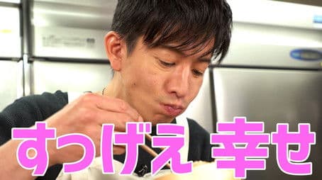 Takuya Kimura, making bento with his best partner!