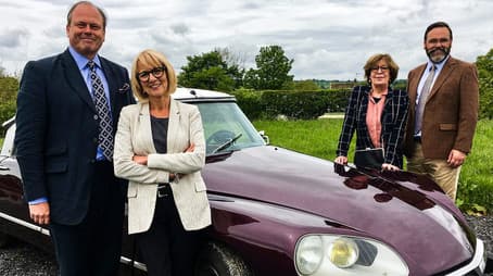 Roberta Taylor and Trudie Goodwin