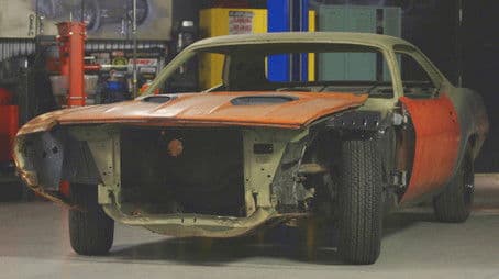 6.4 Hemi Crate Engine Swap! Drift `Cuda Gets Modern Hemi Power!