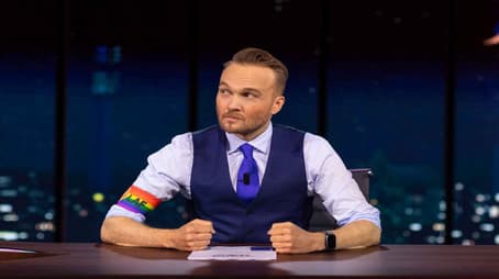 Fake news | Wage gap