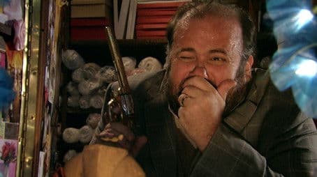 Djalma breaks Sueli's Saint Anthony statue