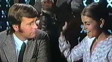 Payoff in the Piazza