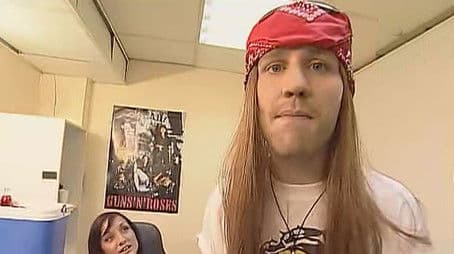 Presentado por Axl Rose