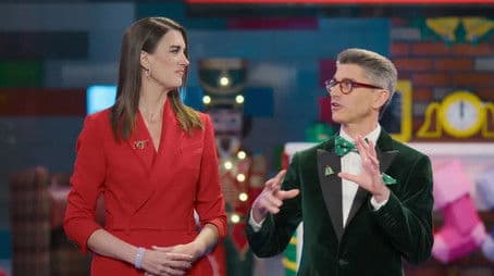 Celebrity Holiday Bricktacular: Home Alone