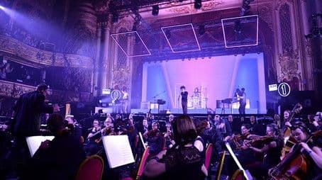 The 1975 (Live Lounge Special)