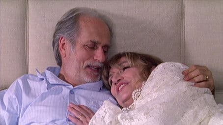 When two people leave each other / Love is in the air