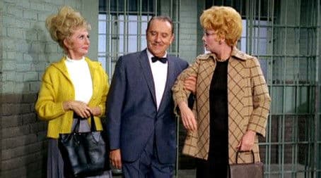 Lucy and the Stolen Stole