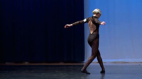 3 Soloists, One Star