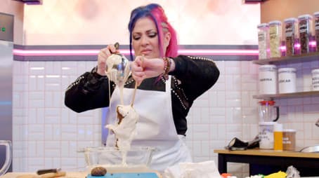 Blood, Sweet and Tiers