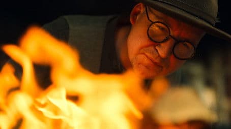 “Plates, plates, plates”