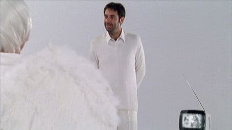 The winter sea / Via