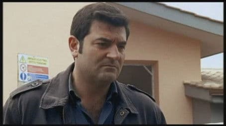 Invisibles / The economy of feelings