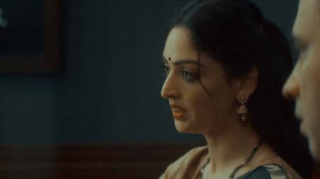 Kal Noto Se Bhari Gaadi, Aaj Puri Plate Khali