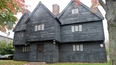 Witch House & Lyceum Restaurant