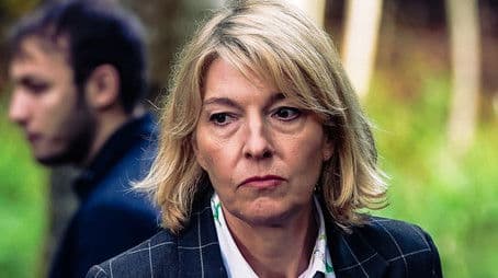 Hearts of Darkness (2)