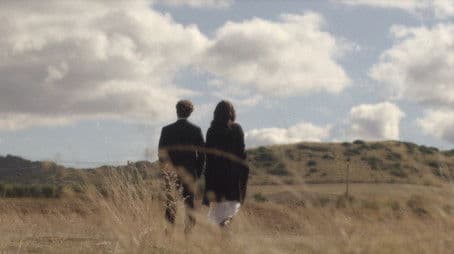 Seven Minutes in the Present and Four Minutes in the Past